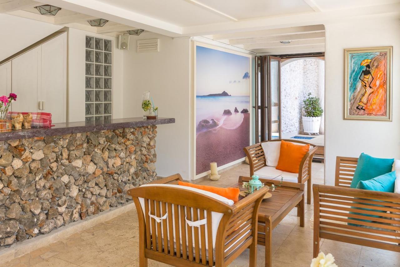 Oasis Hotel (Adults Only) Kalkan Exterior photo