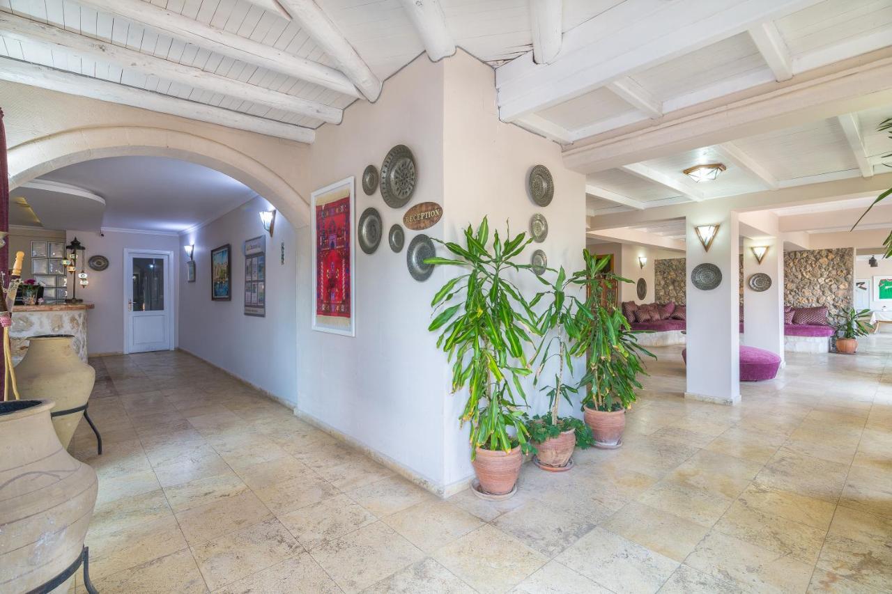 Oasis Hotel (Adults Only) Kalkan Exterior photo