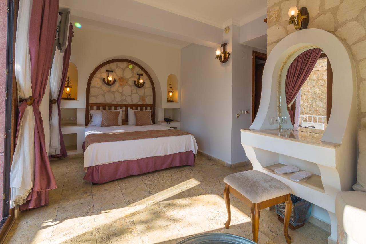 Oasis Hotel (Adults Only) Kalkan Exterior photo
